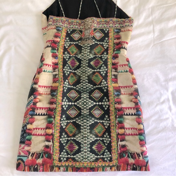 Beautiful Camila Dress with lots of details - Picture 3 of 10